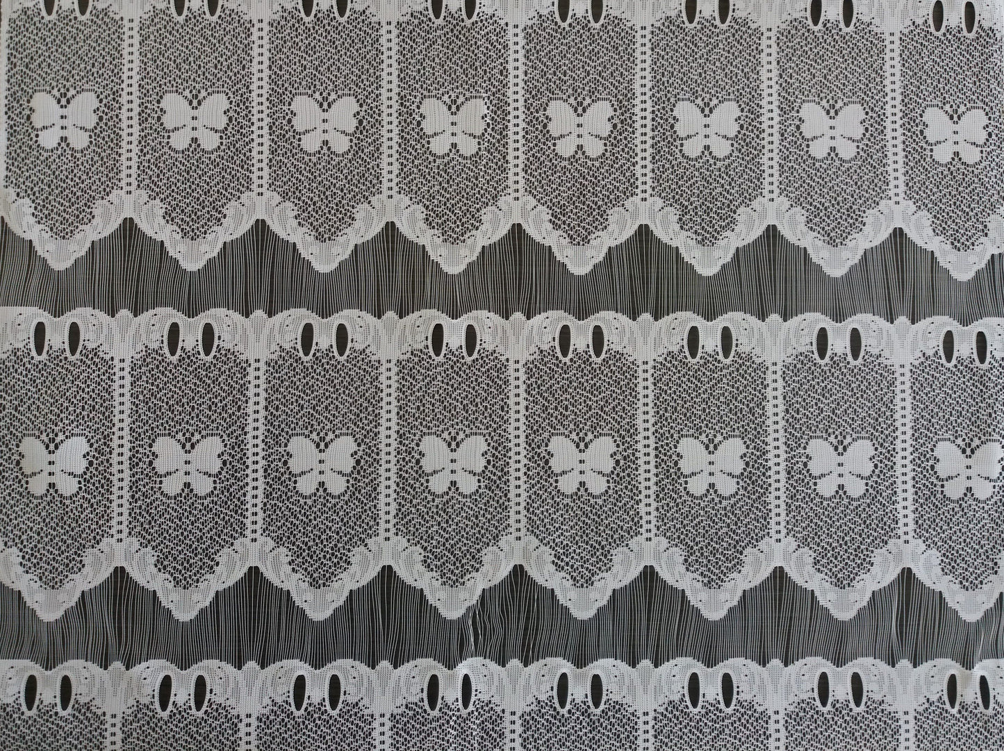 Rideau brise-vue blanc motif Petits papillons (Zoom)