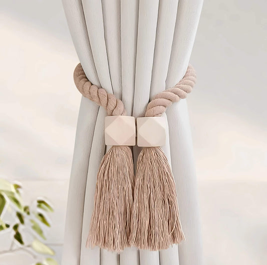 Corde pour attacher rideaux