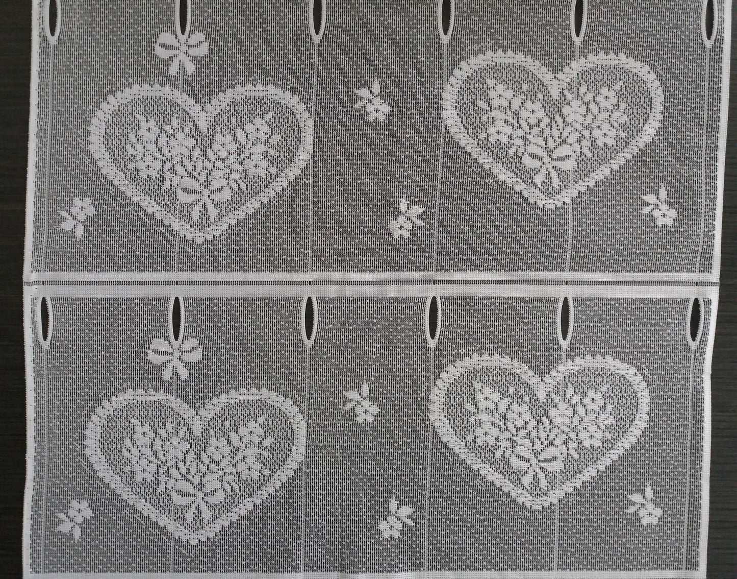 Rideau modulable blanc 45 cm de largeur motif Cupidon