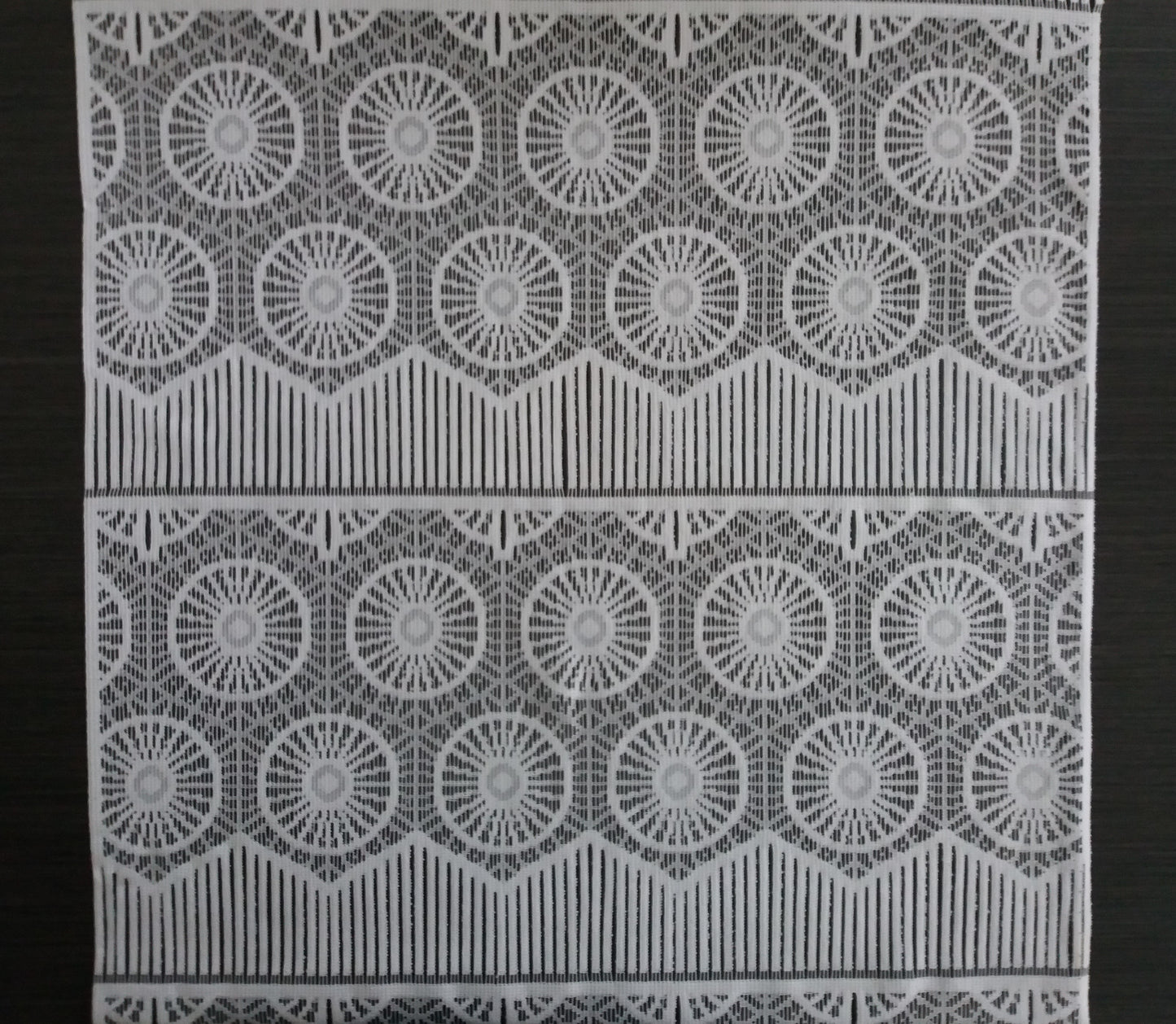 Rideau modulable blanc 45 cm de largeur motif Rondine