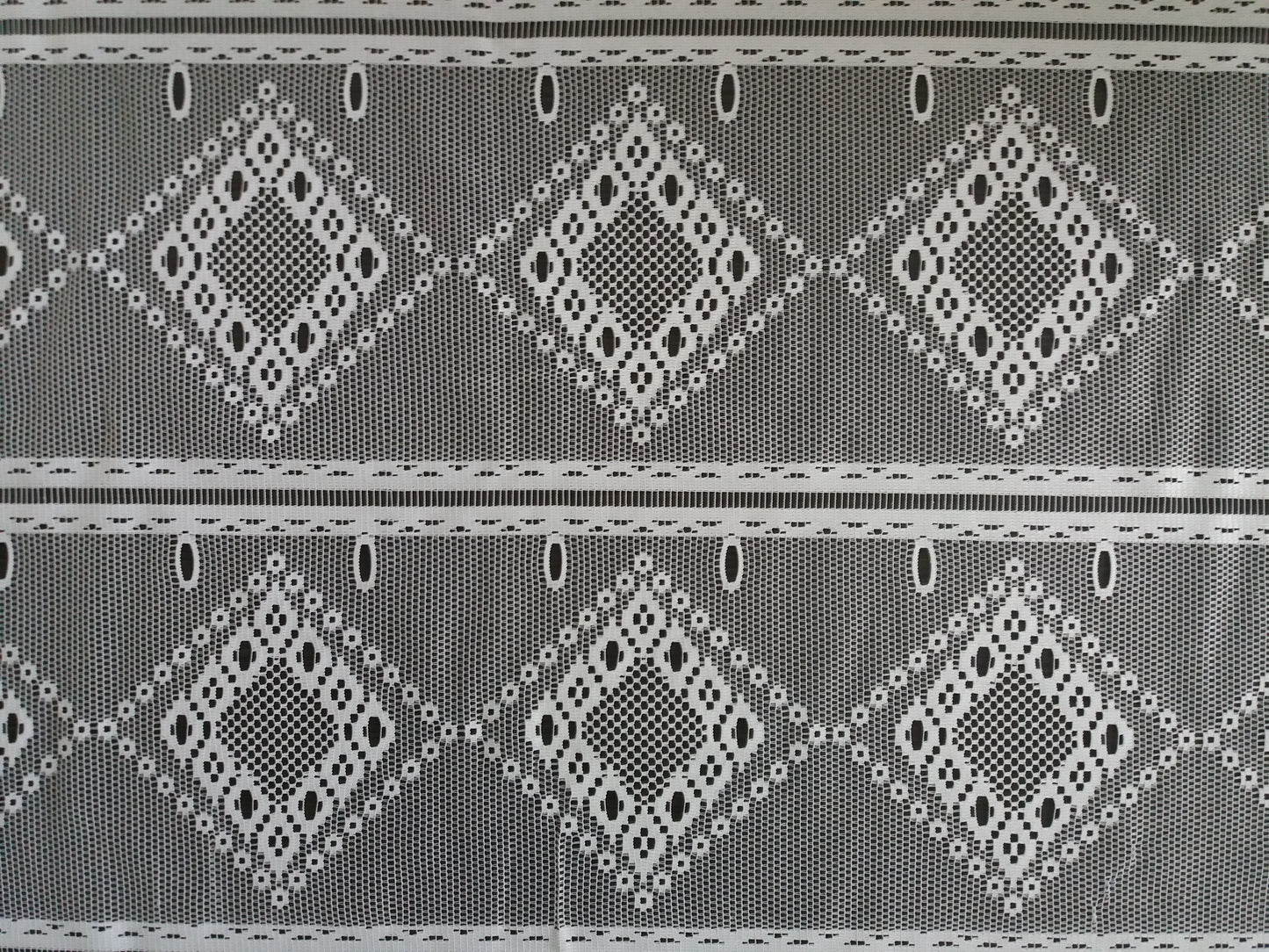 Rideau modulable blanc 90 cm de largeur motif Calisson