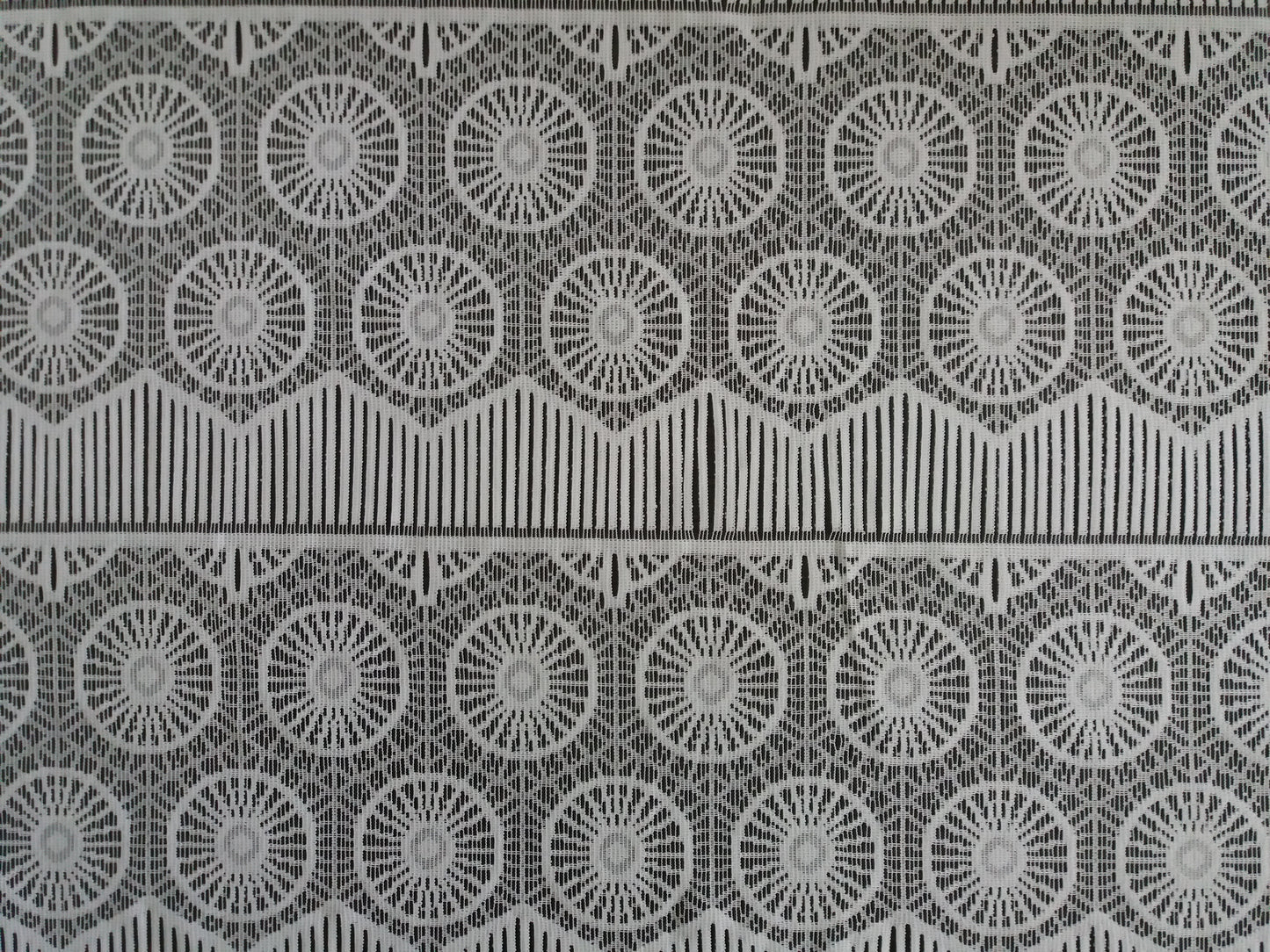 Rideau modulable blanc 90 cm de largeur motif Rondine