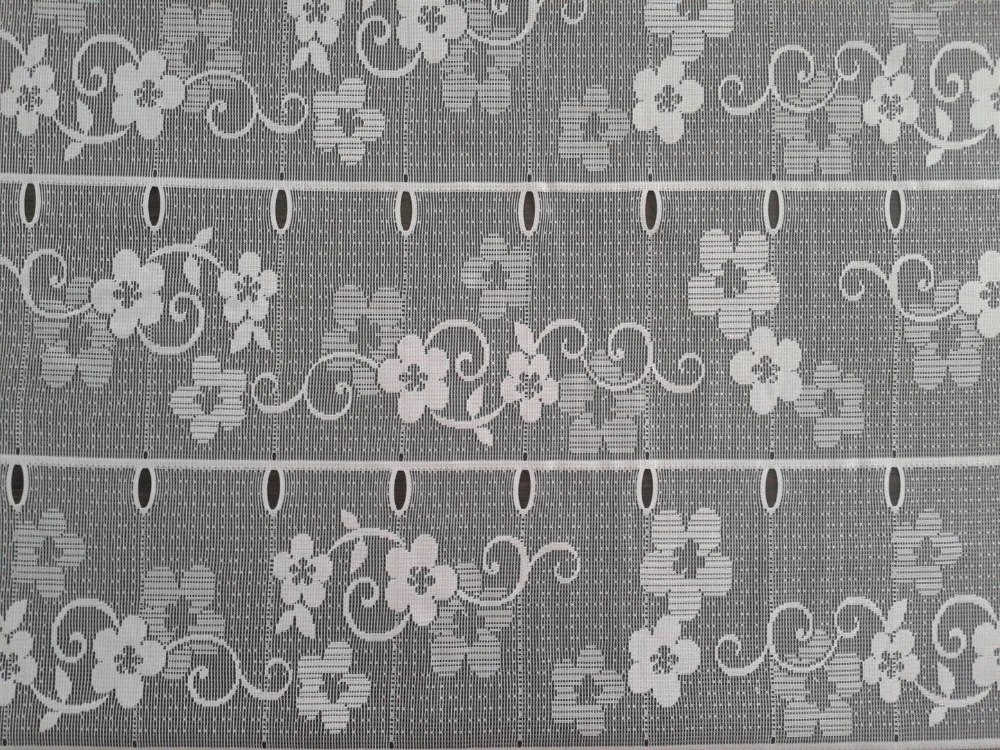 Rideau voilage blanc motif Clématites (Zoom)