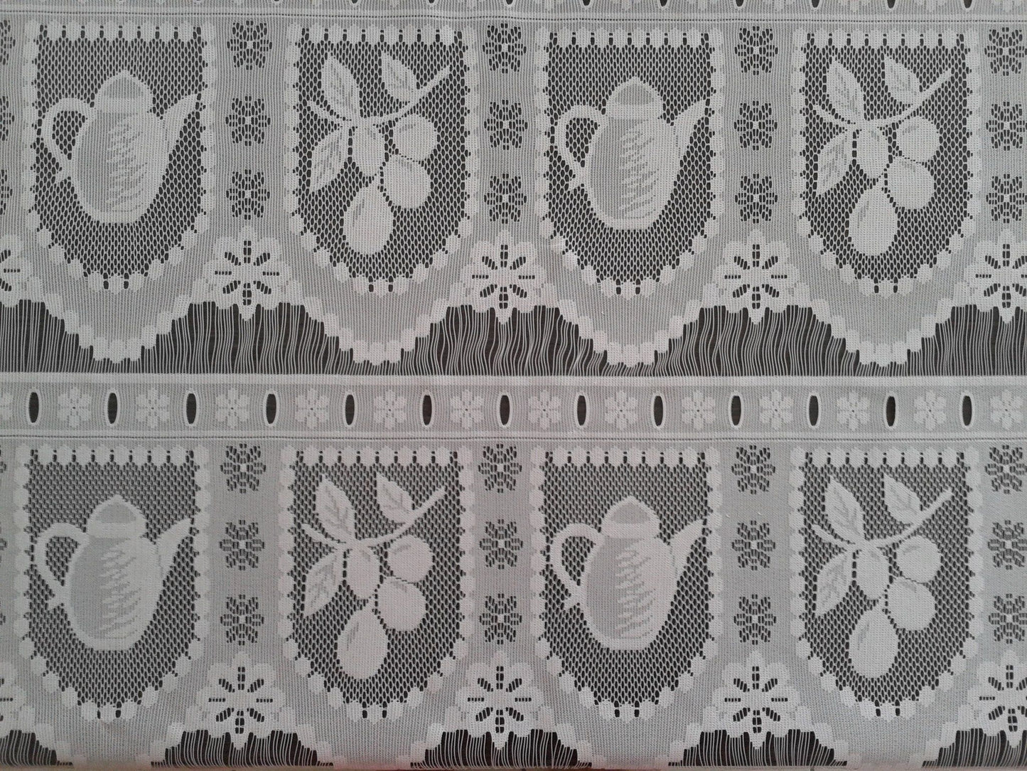 Rideau voilage blanc motif Théière (Zoom)