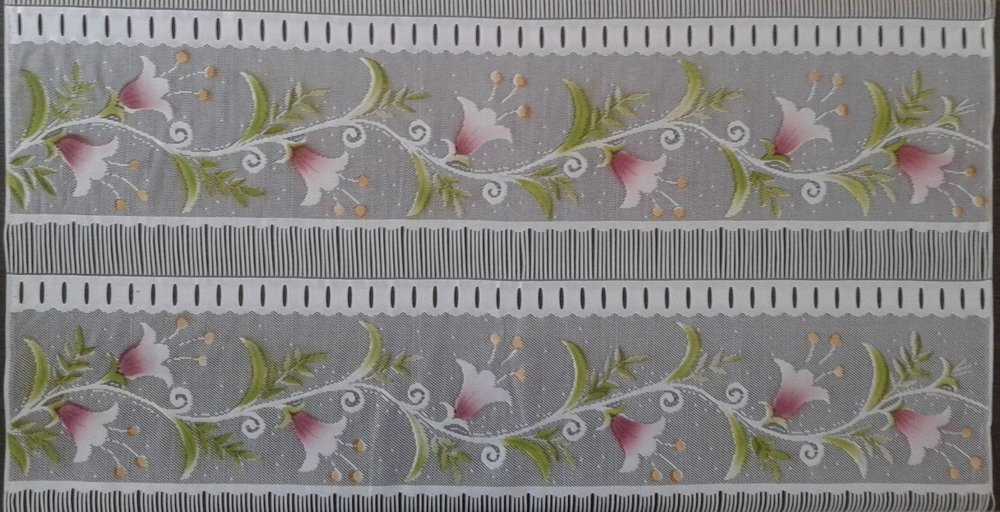 Rideau voilage coloré motif Clochettes