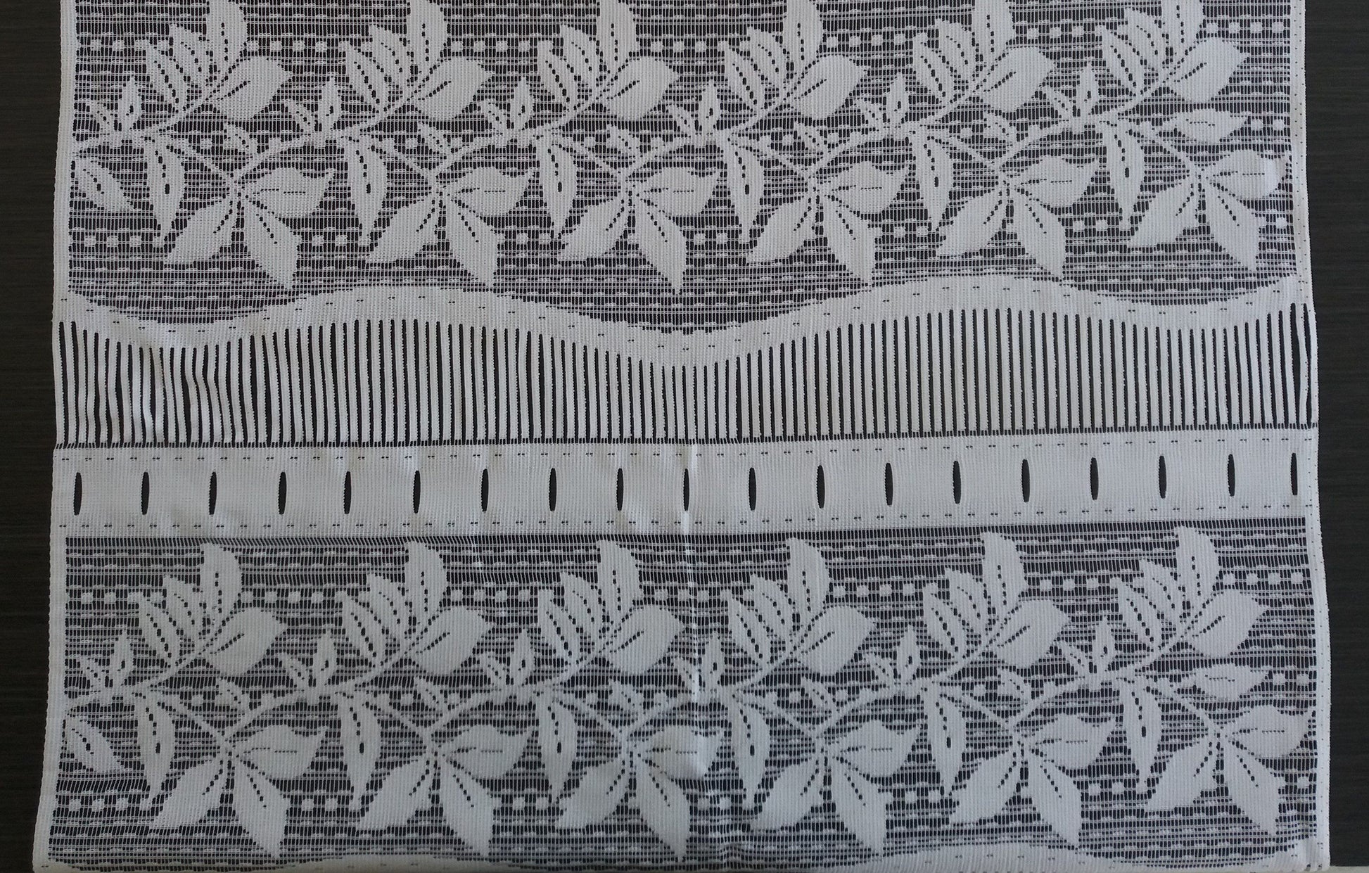 Tenda privacy con motivo a foglie bianche