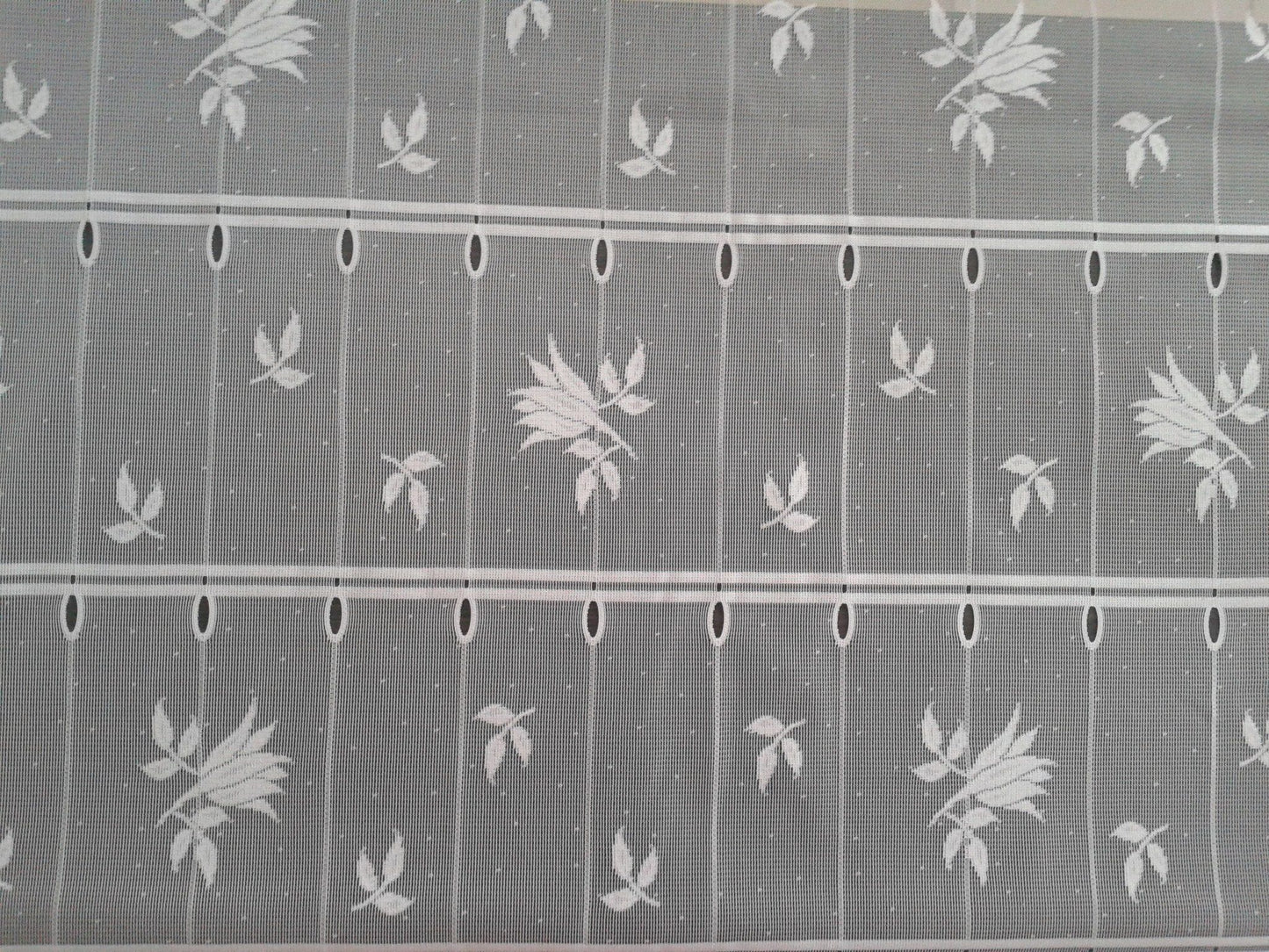 Tenda velata bianca con motivo Lys (Zoom)