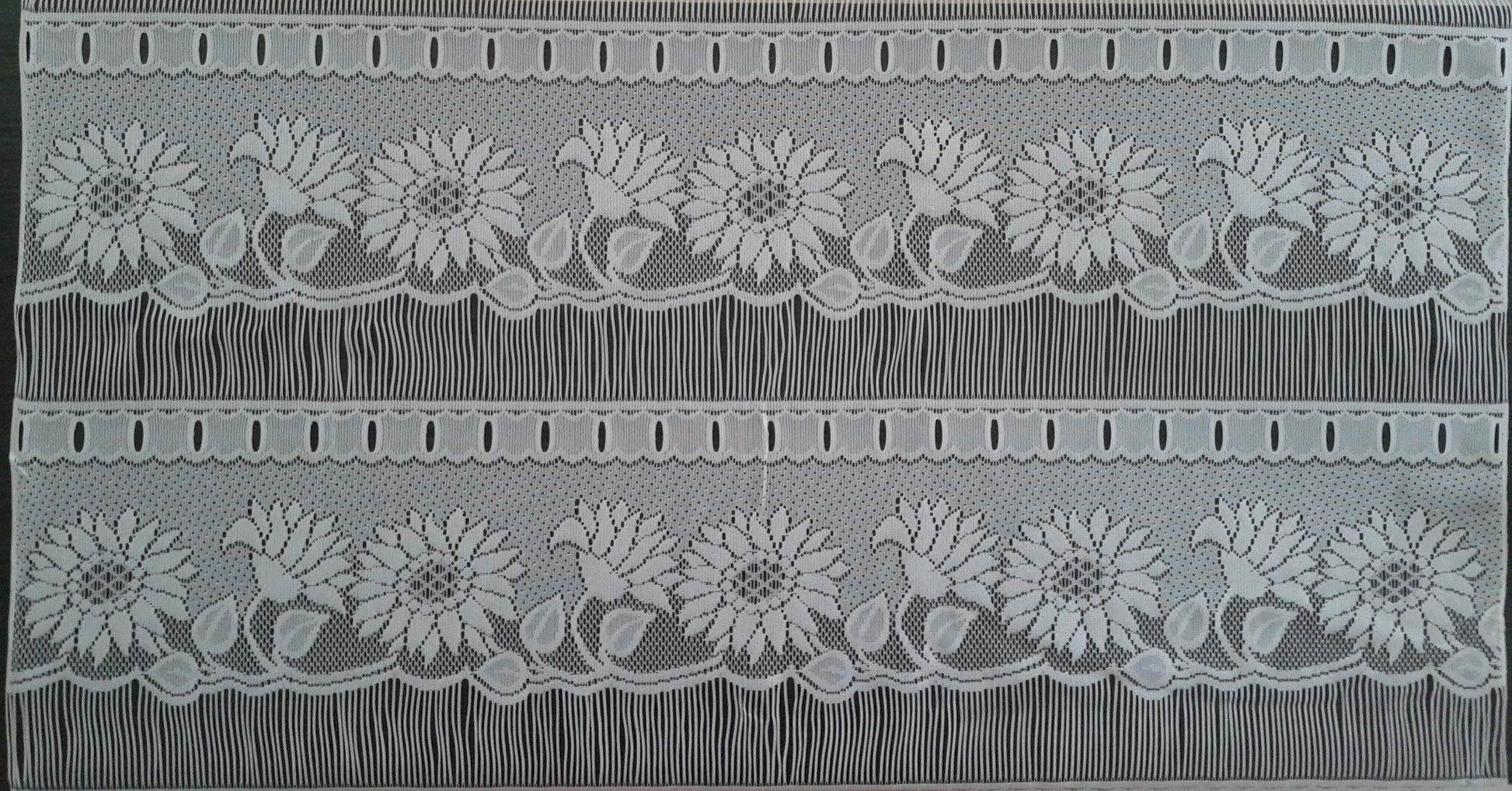 Tenda velata bianca con motivo di girasoli